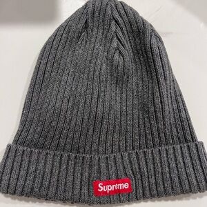 Supreme Beanie NYC Gray
